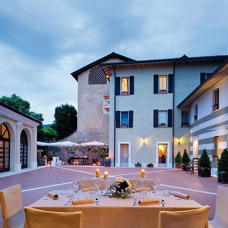 Вилла Borgo Santa Giulia Корте Франка Экстерьер фото